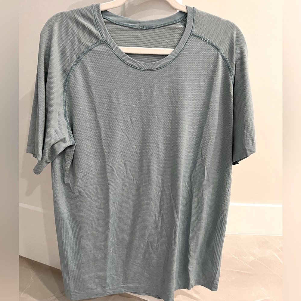 Greenish, teal, Lululemon crewneck pullover shirt sleeve shirt